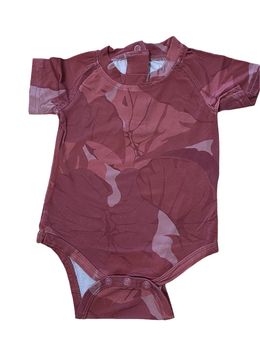 Baby Onesie in Rose Kalo